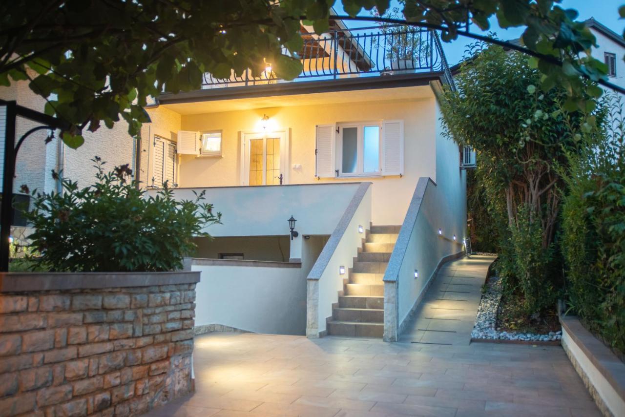 Wellness Studio D'Or - Exclusive New Apartment With Whirlpool, Sauna, Sunny Terrace, Private Parking Пореч Экстерьер фото