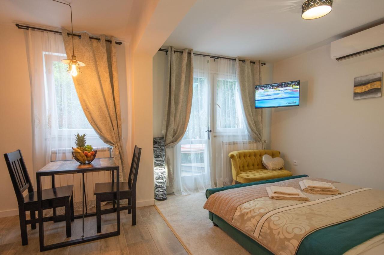 Wellness Studio D'Or - Exclusive New Apartment With Whirlpool, Sauna, Sunny Terrace, Private Parking Пореч Экстерьер фото