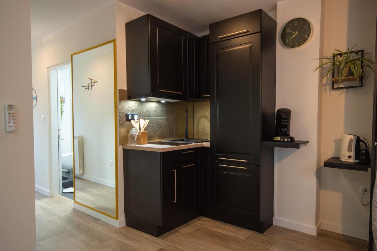 Wellness Studio D'Or - Exclusive New Apartment With Whirlpool, Sauna, Sunny Terrace, Private Parking Пореч Экстерьер фото